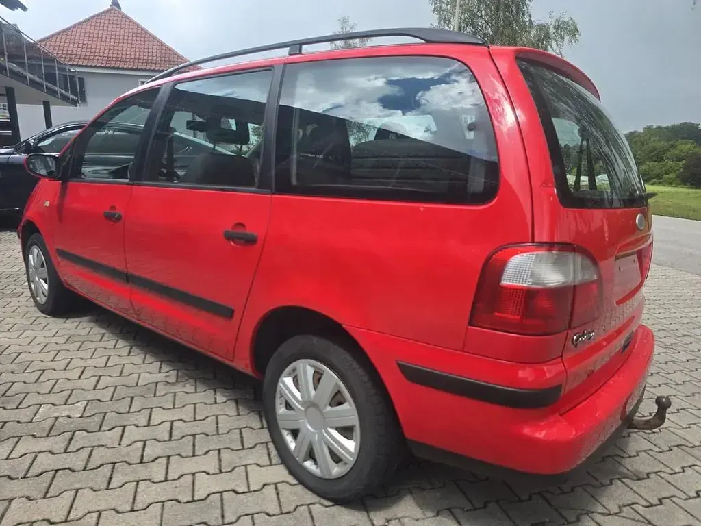 Gebraucht Ford Galaxy Trend 204 PS (150 kW) 2002 Rot Van / Kleinbus