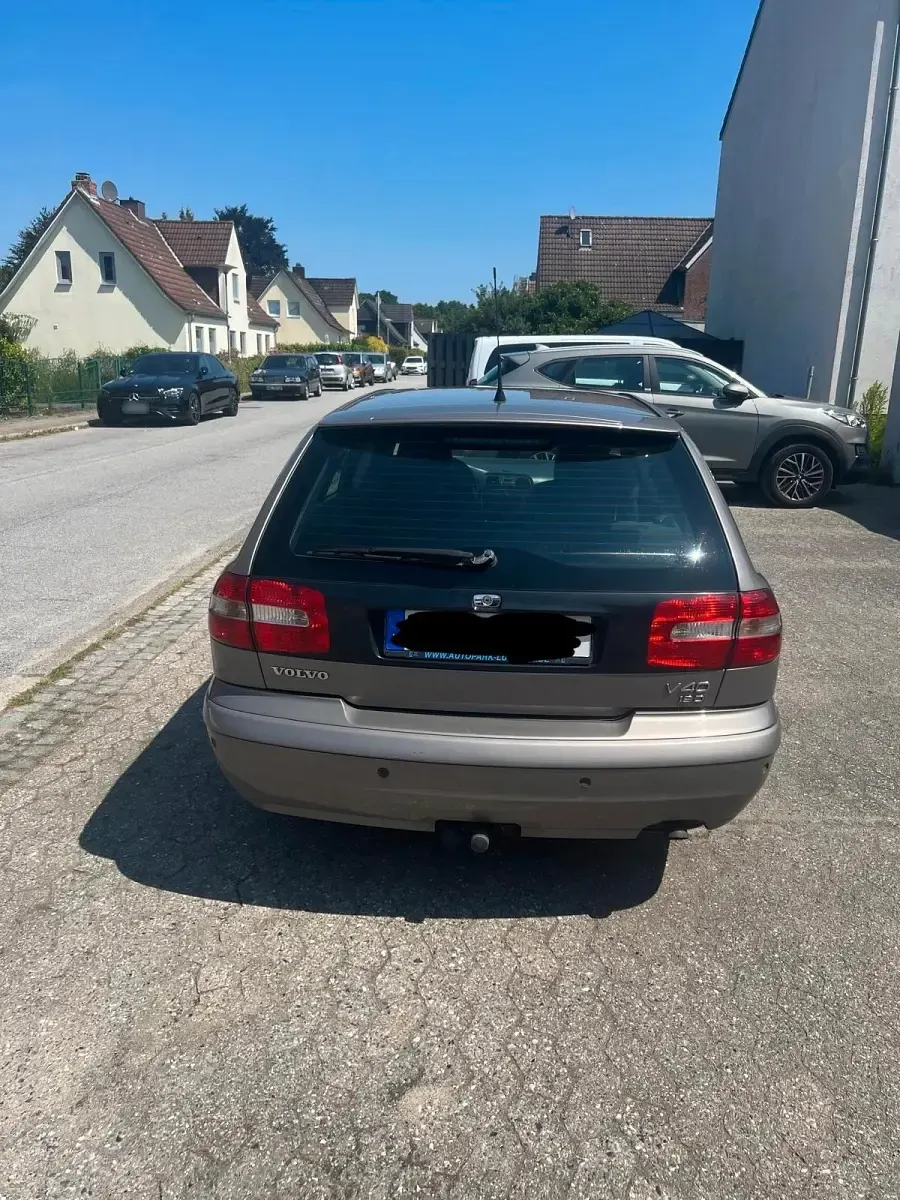 Gebraucht Volvo V40 2004 Braun Kombi