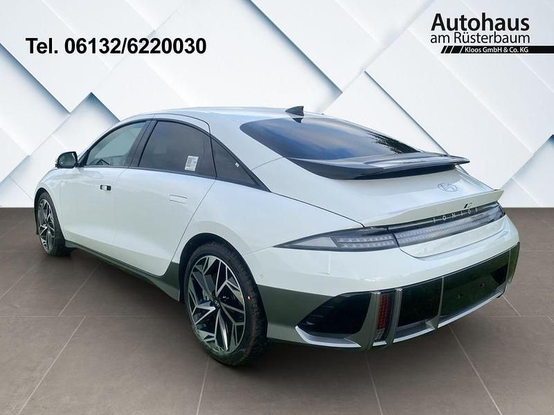 Gebraucht Hyundai Ioniq 6 167 kW (228 PS) 2024 Serenity white pearl / mic Limousine