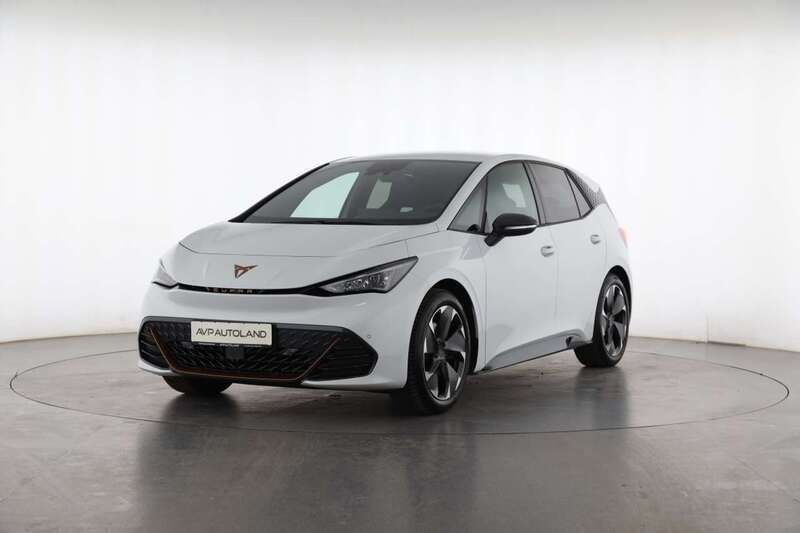 Gebraucht Cupra Born 169 kW (231 PS) 2024 Eisweiss Kleinwagen