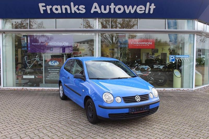 Gebraucht VW Polo Basis 64 PS (47 kW) 2001 Blau Kleinwagen