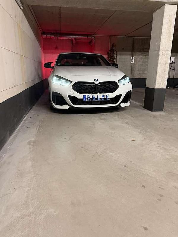 Gebraucht BMW M235 306 PS (225 kW) 2024 Weiß Coupé