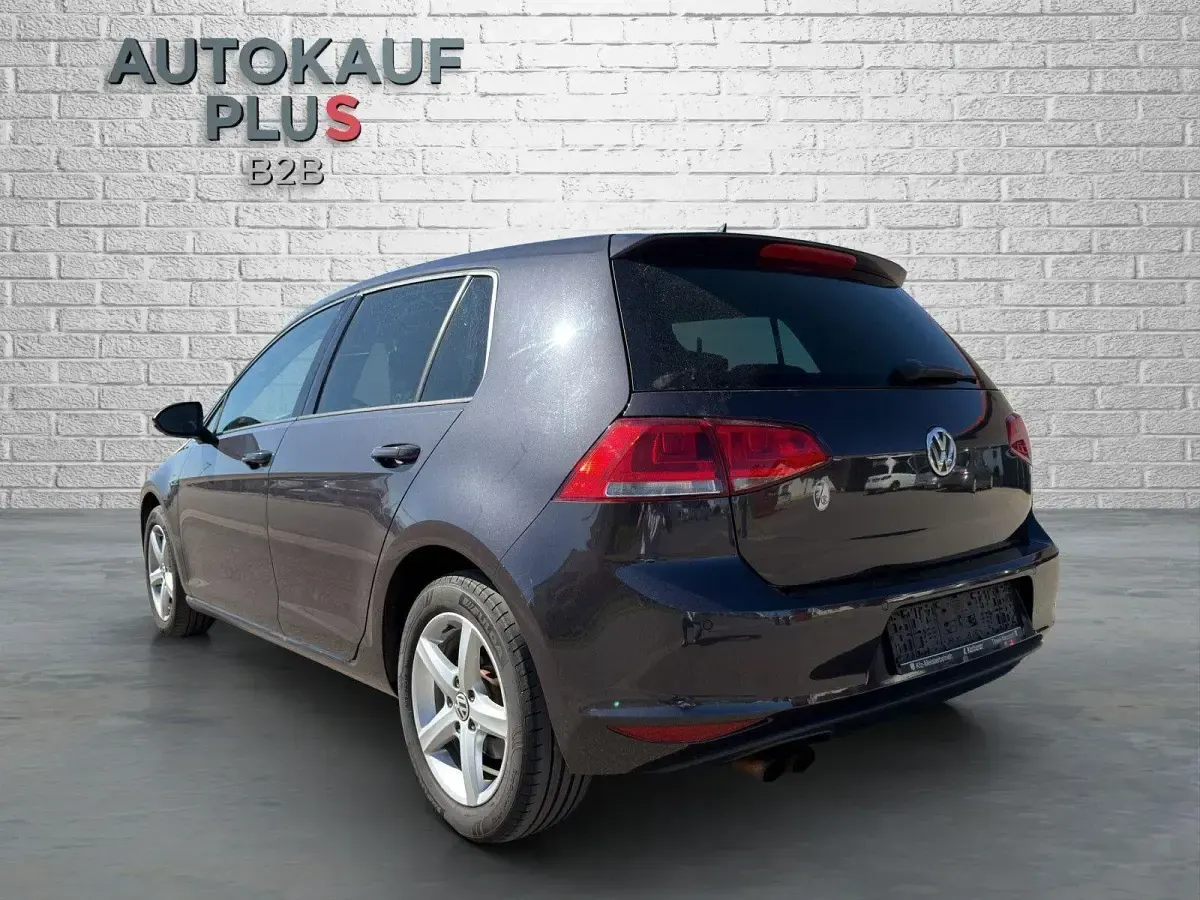 Gebraucht VW Golf VII LOUNGE 150 PS (110 kW) 2015 Grau Limousine