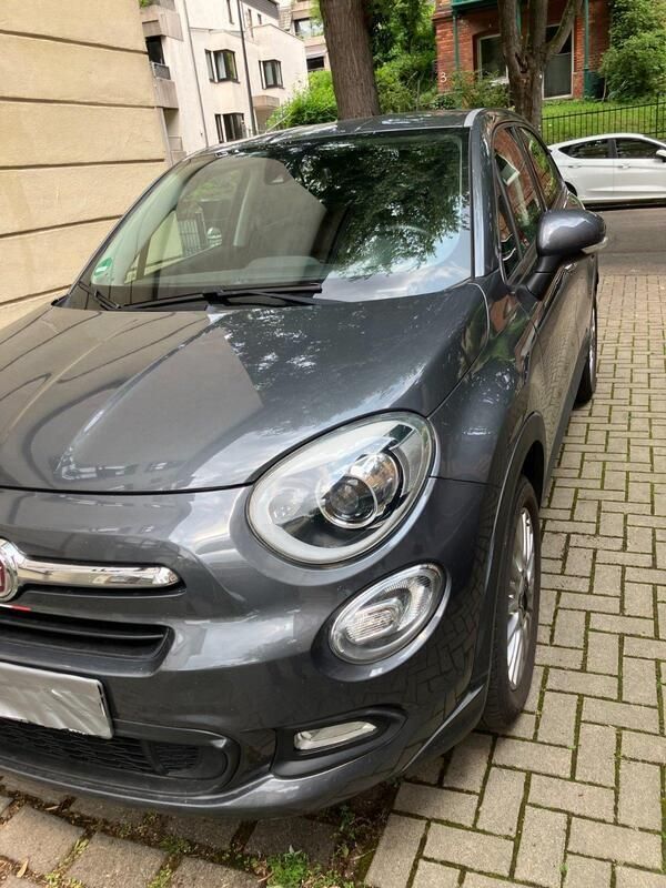 Grau Gebraucht 2018 Fiat 500X SUV | 9.500 € (Fairer Preis) - Bild 1/4