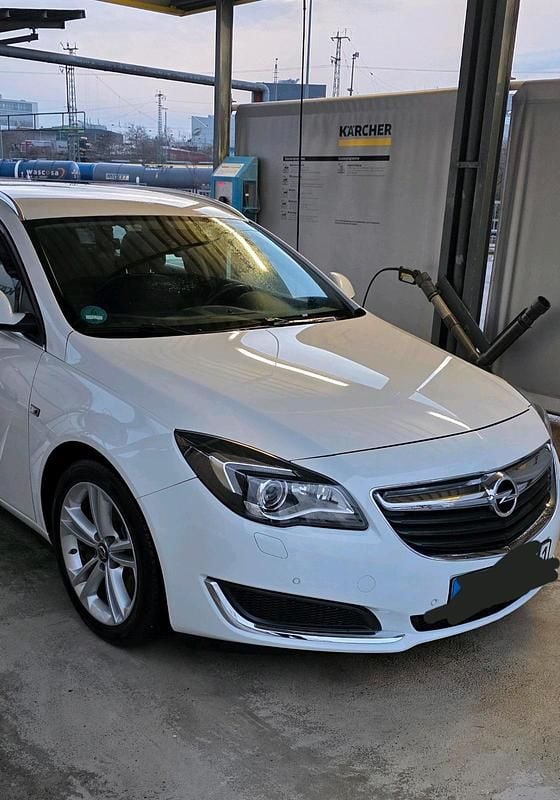 Gebraucht Opel Insignia 170 PS (125 kW) 2017 Weiß Kombi
