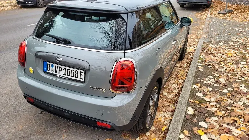 Gebraucht Mini Cooper SE 135 kW (184 PS) 2019 Grau Kleinwagen