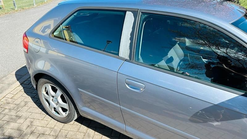 Gebraucht Audi A3 Basis 102 PS (75 kW) 2007 Grau Kleinwagen