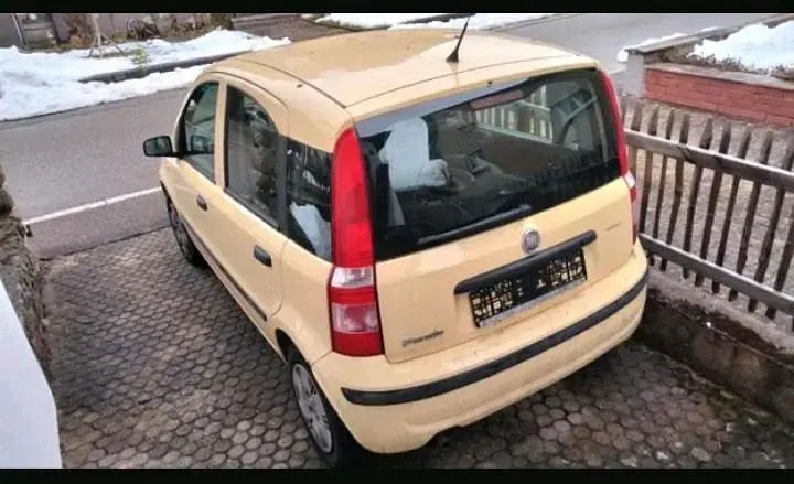 Gebraucht Fiat Panda 60 PS (44 kW) 2009 Gelb Kleinwagen