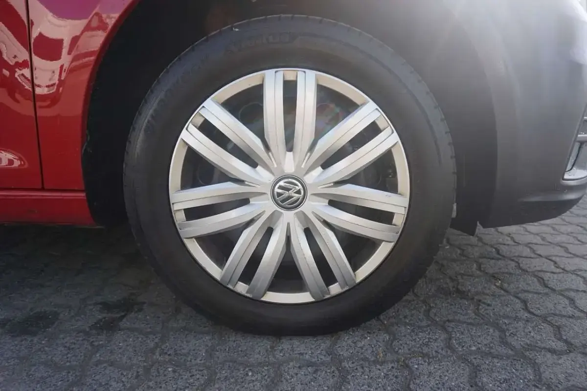 Gebraucht VW Caddy 150 PS (110 kW) 2020 Kirschrot Van / Kleinbus
