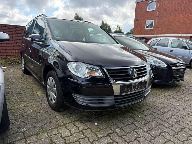 Schwarz Gebraucht 2006 VW Touran Conceptline Van / Kleinbus | 4.980 € (Teuer) - Bild 1/4