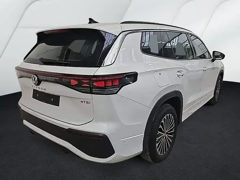Gebraucht VW Tayron Life 150 PS (110 kW) 2025 Weiß SUV