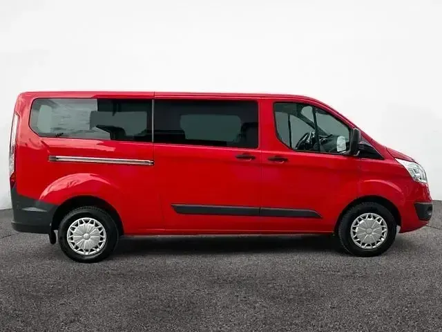 Gebraucht Ford Tourneo Custom 320 PS (235 kW) 2014 Rot Van