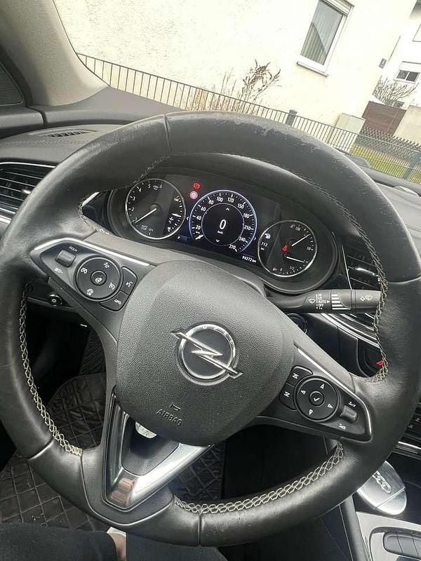 Gebraucht Opel Insignia Business Innovation 170 PS (125 kW) 2019 Schwarz Limousine