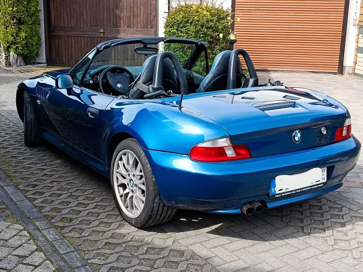 Gebraucht BMW Z3 Sport Line 170 PS (125 kW) 2002 Blau Cabrio