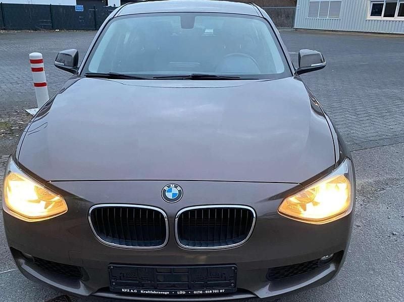 Gebraucht BMW 116 Efficient Dynamics 116 PS (85 kW) 2014 Sparkling bronze metallic Kleinwagen
