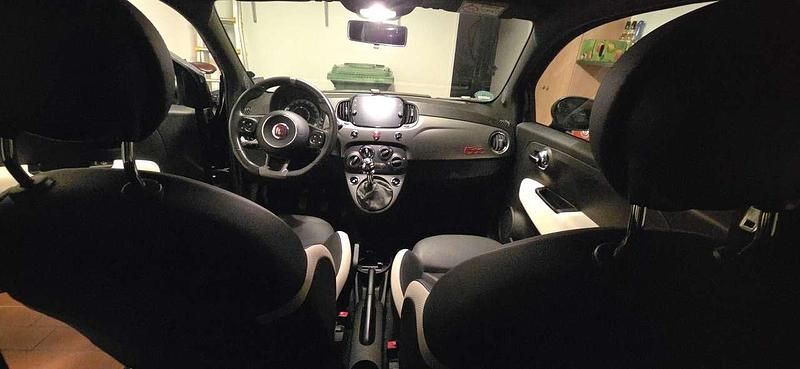 Gebraucht Fiat 500S S 69 PS (50 kW) 2019 Schwarz Kleinwagen