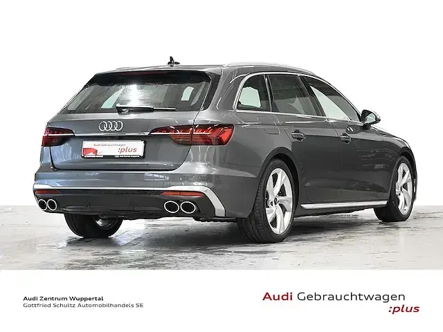 Gebraucht Audi S4 Basis 341 PS (250 kW) 2024 Grau Kombi