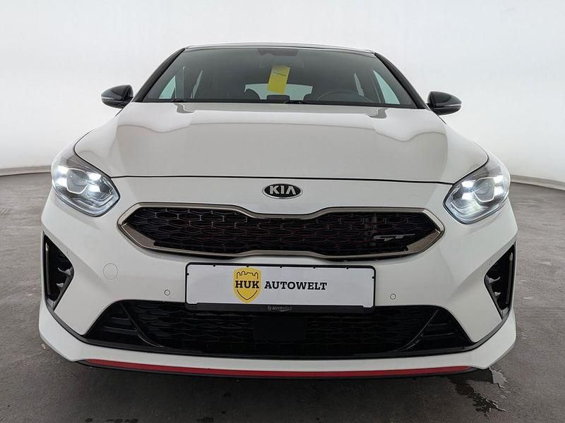 Gebraucht Kia ProCeed GT 204 PS (150 kW) 2021 (hw2) deluxe white m Kombi
