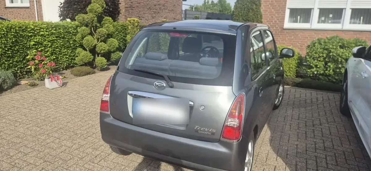 Gebraucht Daihatsu Trevis 72 PS (52 kW) 2008 Silber Kleinwagen