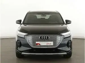 Gebraucht Audi e-tron 150 kW (204 PS) 2025 Schwarz (mythosschwarz metallic) SUV