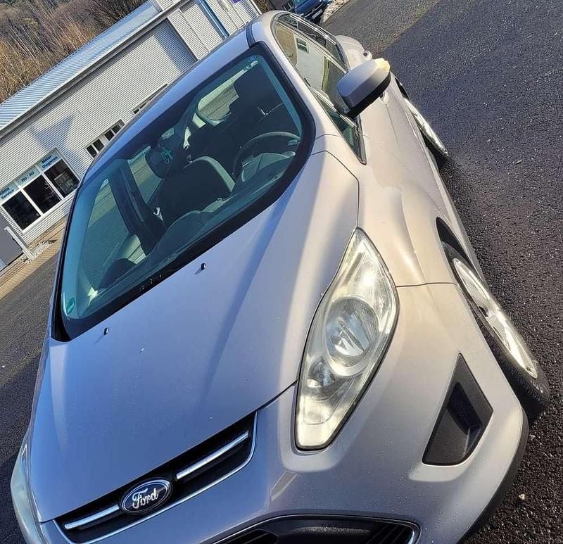 Gebraucht Ford C-MAX Trend 105 PS (77 kW) 2011 Silber Van / Kleinbus