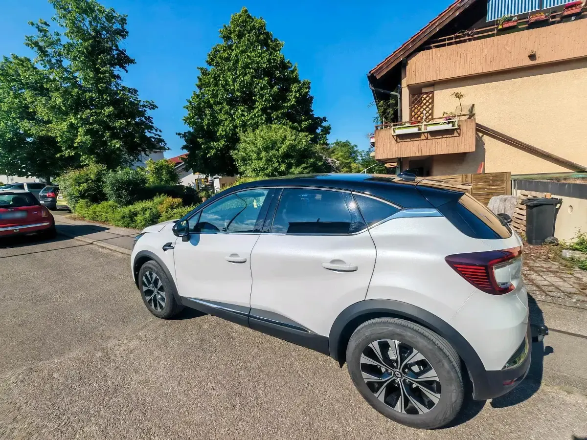 Gebraucht Renault Captur Techno 140 PS (102 kW) 2023 Weiß SUV
