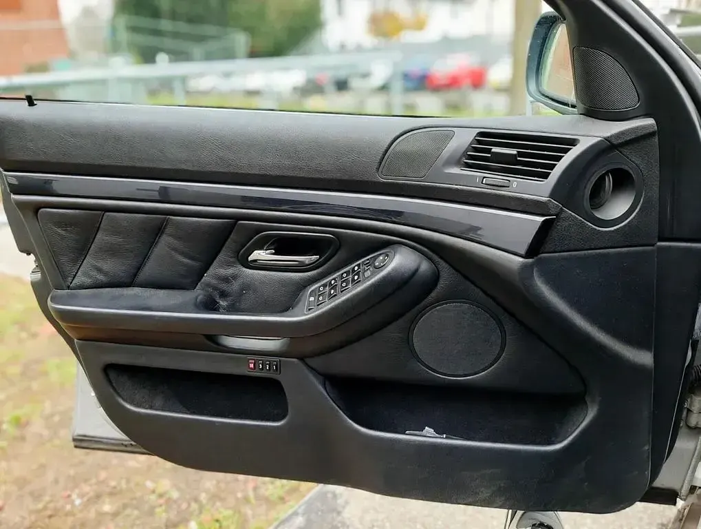 Gebraucht BMW 528 Performance 193 PS (141 kW) 1999 Silber Limousine