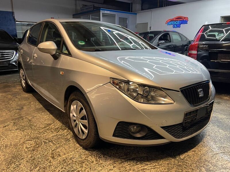 Grau Gebraucht 2008 Seat Ibiza Stylance Limousine | 4.800 € (Fairer Preis) - Bild 1/4