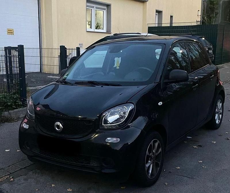 Schwarz Gebraucht 2019 Smart ForFour Kleinwagen | 12.999 € (Fairer Preis) - Bild 1/4