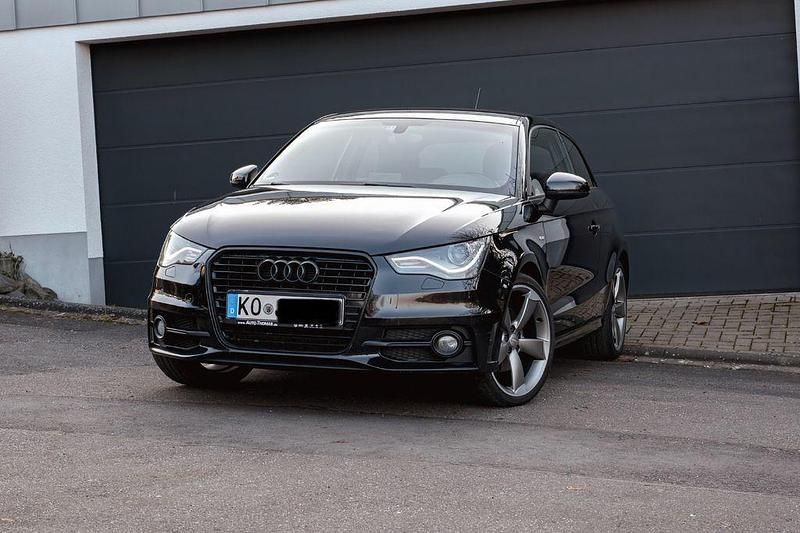 Gebraucht Audi A1 S-Line 122 PS (89 kW) 2011 Schwarz Kleinwagen