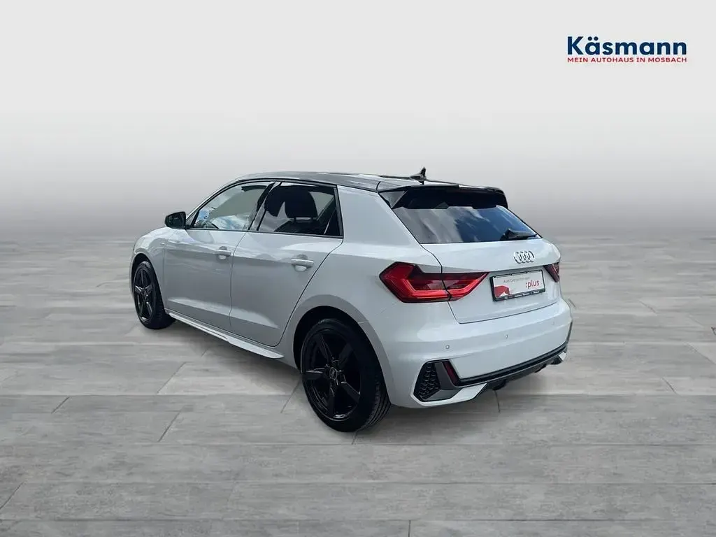 Gebraucht Audi A1 Sportback S-Line 95 PS (69 kW) 2025 Gletscherweiß metallic Kleinwagen