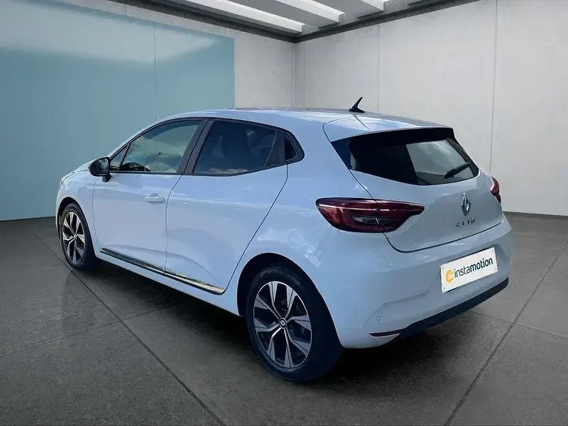 Occasion Renault Clio V Evolution 67 ch (49 kW) 2023 Blanc Citadine