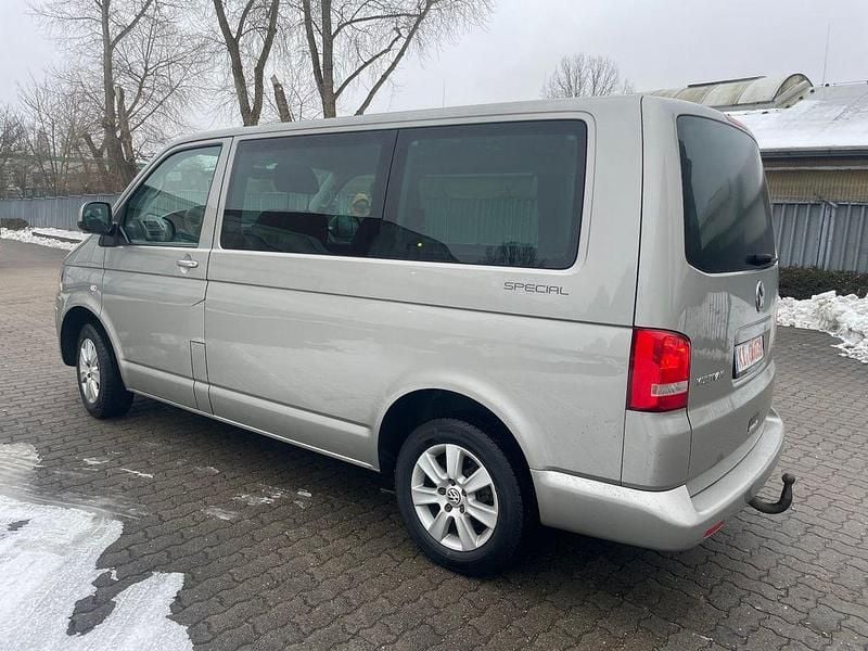Gebraucht VW Transporter 114 PS (83 kW) 2012 Beige Van
