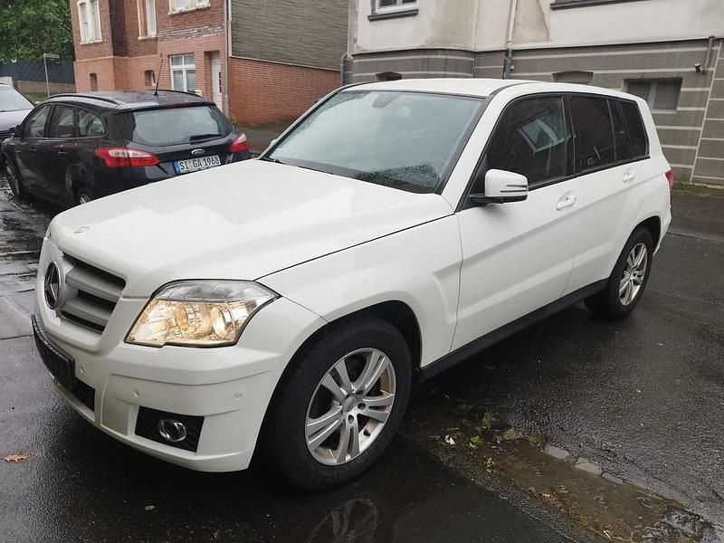 Weiß Gebraucht 2012 Mercedes GLK220 SUV | 8.300 € (Superpreis) - Bild 1/4