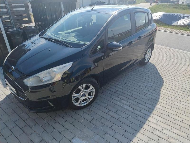 Gebraucht Ford B-MAX Trend 95 PS (69 kW) 2015 Braun Van / Kleinbus