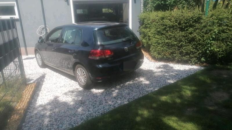 Blau Gebraucht 2009 VW Golf VI Limousine | 4.000 € - Bild 1/4