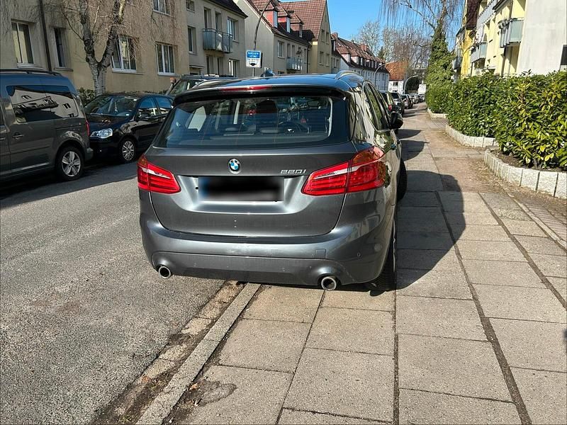 Gebraucht BMW 220 191 PS (140 kW) 2018 Grau Kombi
