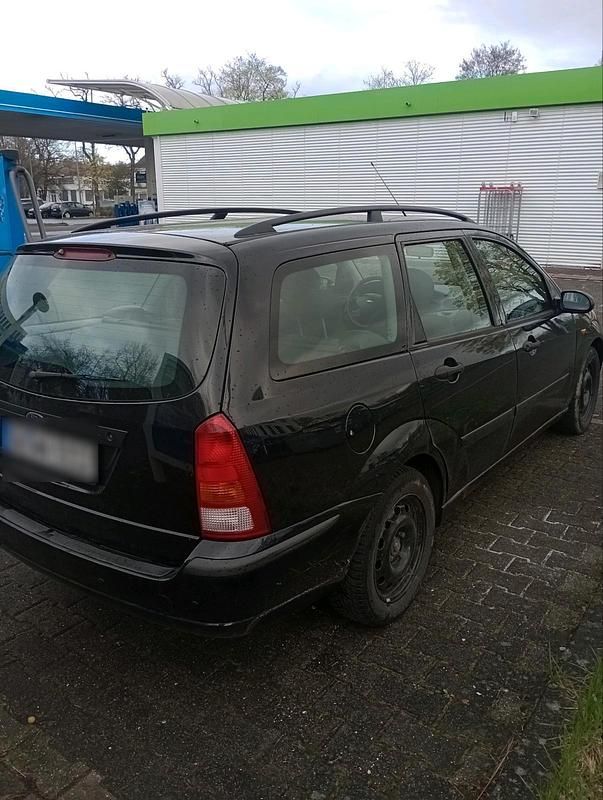 Gebraucht Ford Focus 116 PS (85 kW) 2004 Schwarz Kombi