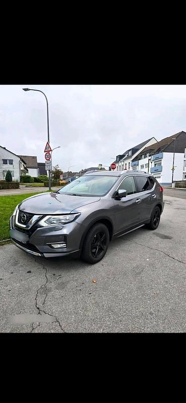 Gebraucht Nissan X-Trail 177 PS (130 kW) 2018 Silber SUV