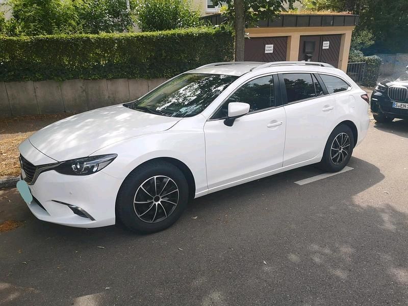 Weiß Gebraucht 2016 Mazda 6 Kombi | 9.200 € (Guter Preis) - Bild 1/4