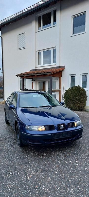 Gebraucht Seat Leon 75 PS (55 kW) 2000 Blau Kleinwagen