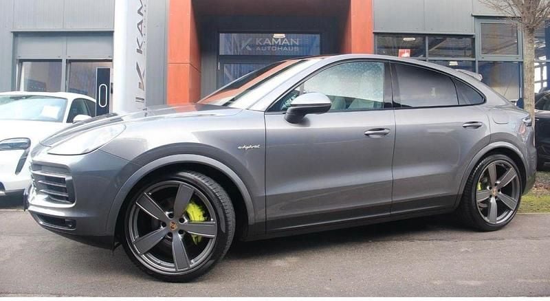 Gebraucht Porsche Cayenne Chrono 462 PS (339 kW) 2020 Grau SUV