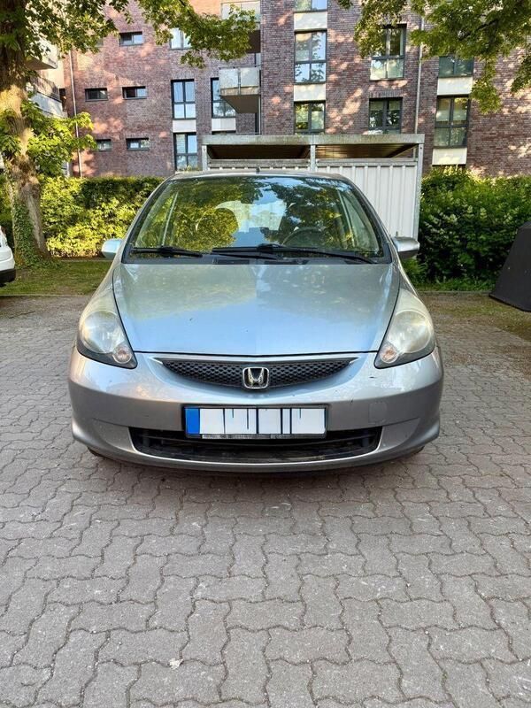 Grau Gebraucht 2006 Honda Jazz ES Kleinwagen | 1.650 € (Guter Preis) - Bild 1/4