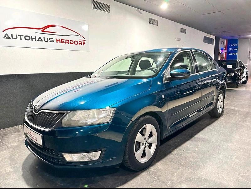 Gebraucht Skoda Rapid Ambition 101 PS (74 kW) 2013 Blau Kleinwagen