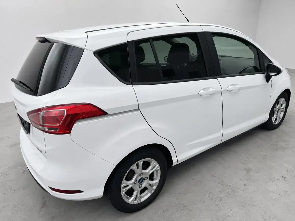 Gebraucht Ford B-MAX SYNC Edition 100 PS (73 kW) 2017 Weiß Van / Kleinbus