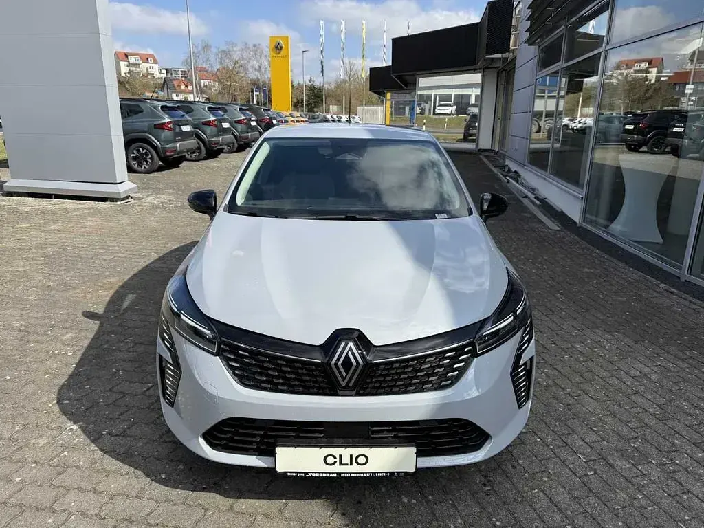Neu Renault Clio V Evolution 91 PS (66 kW) 2025 Rafale grau metallic Limousine