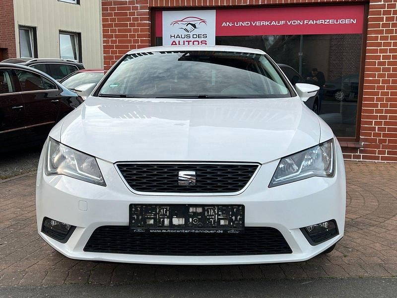 Second-hand Seat Leon Style 110 CP (80 kW) 2016 Alb Berlinǎ