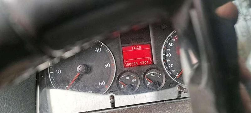 Gebraucht VW Touran 136 PS (100 kW) 2004 Rot Van / Kleinbus