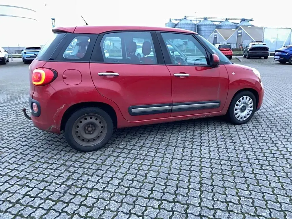 Gebraucht Fiat 500L Pop Star 84 PS (61 kW) 2014 Rot Van / Kleinbus