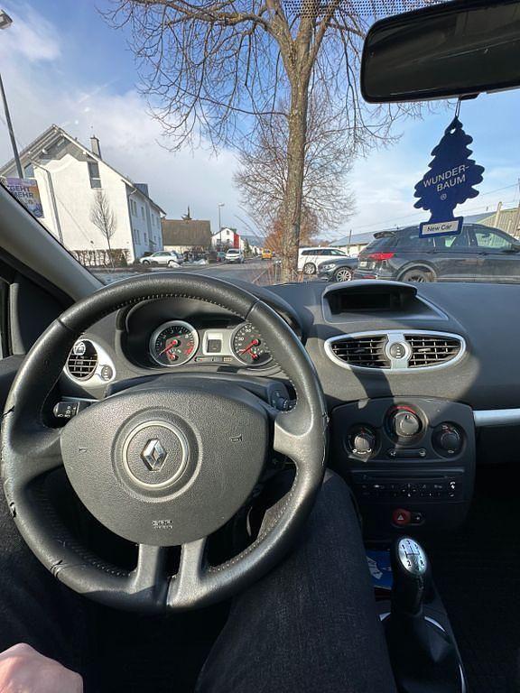 Gebraucht Renault Clio II 75 PS (55 kW) 2009 Schwarz Limousine